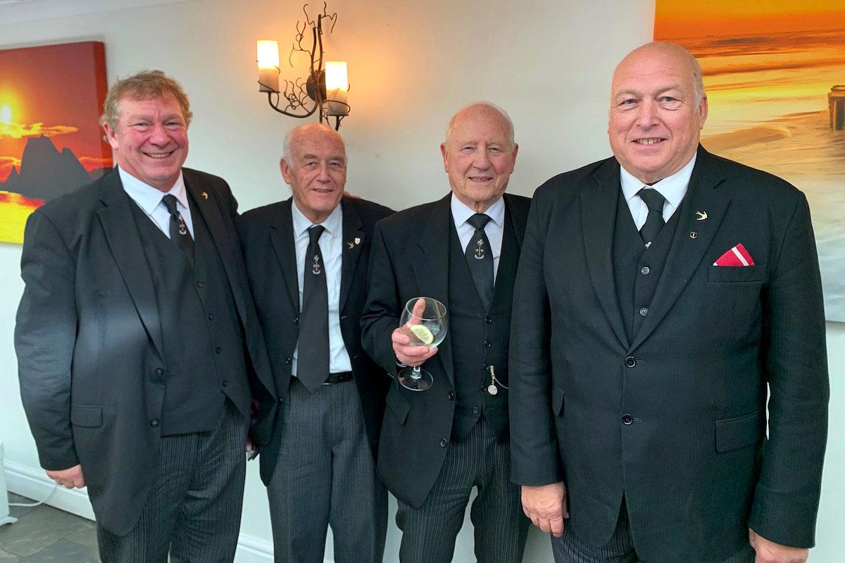E.Kt. Wright, V.E.Kt. McCully, R.E.Kt. Jordan & V.E.Kt. Dean